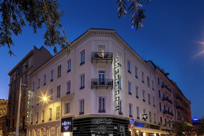 Hôtel 66, Primary image