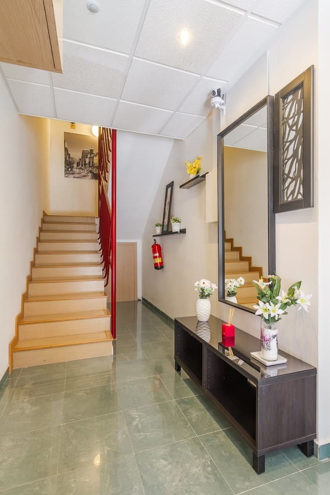 AYZ Javier Cabrini - Auto check-in property