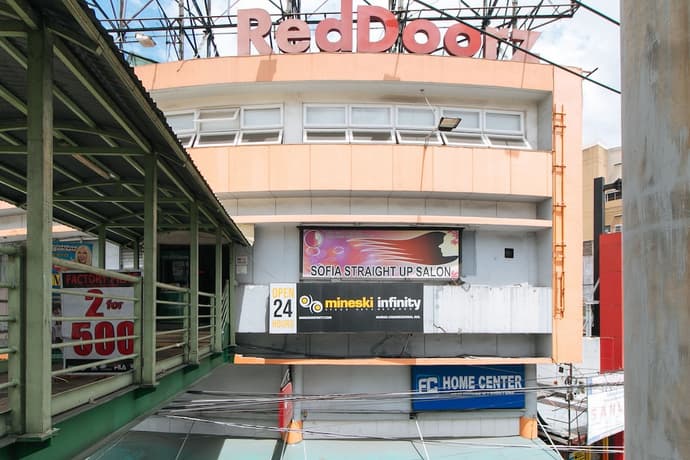 RedDoorz Plus @ EDSA Congressional, Primary image