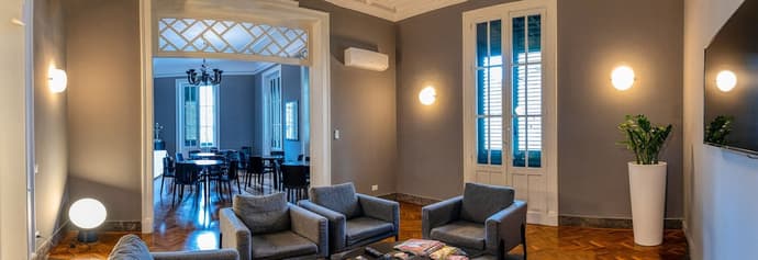 Re Vittorio Deluxe, Primary image