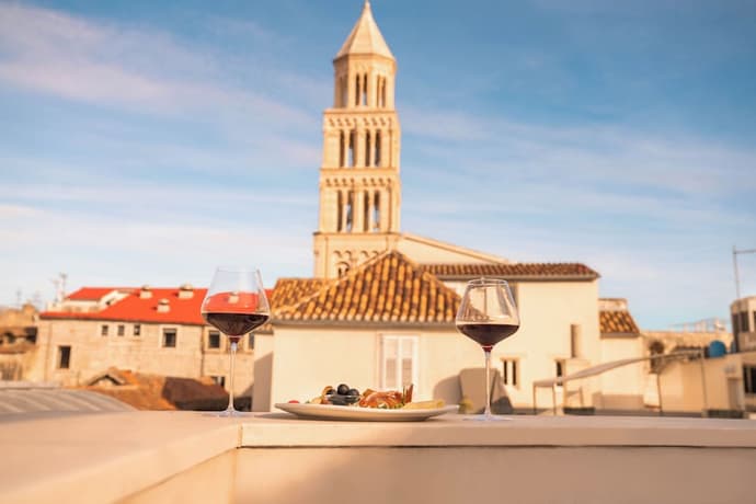 Slavija Culture Heritage Hotel