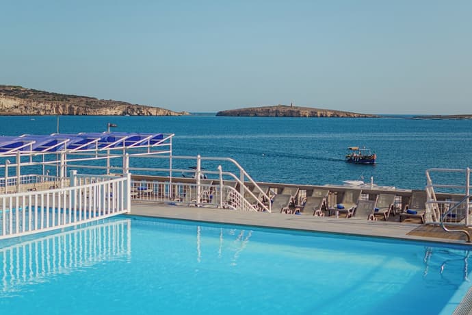 Gillieru Harbour Hotel, Primary image