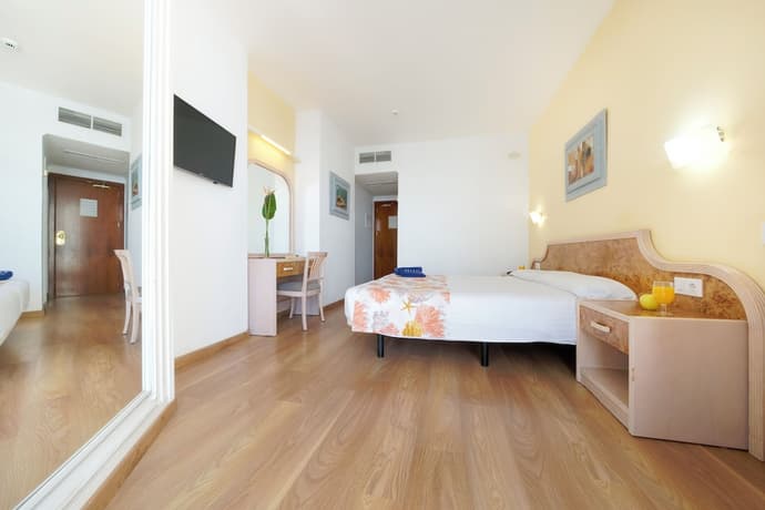 Relaxia Beverly Park, Primary image