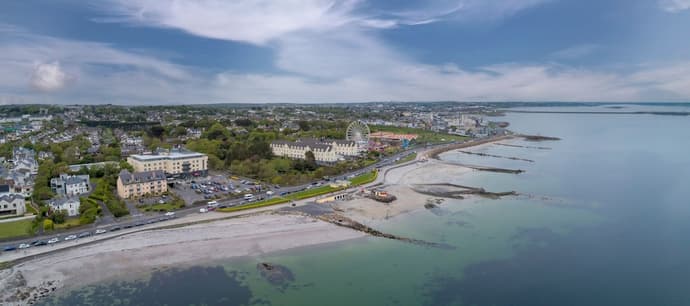 Salthill Hotel, Primary image