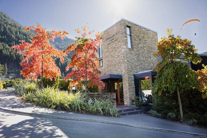 Queenstown Park Boutique Hotel