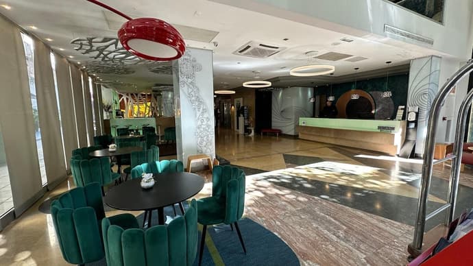 Evenia Rossello, Primary image