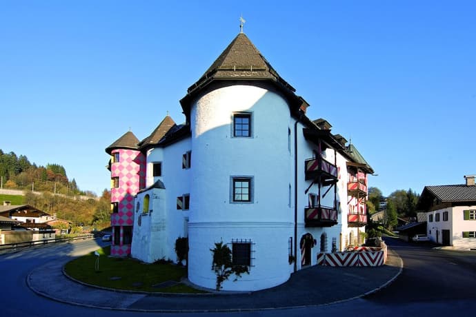 Schlosshotel Rosenegg, Primary image