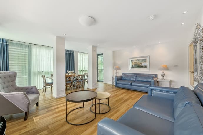 Princes Street Suites, Primary image