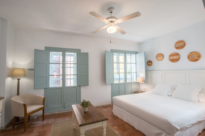 Apartamentos Suites Santa Cruz, Primary image