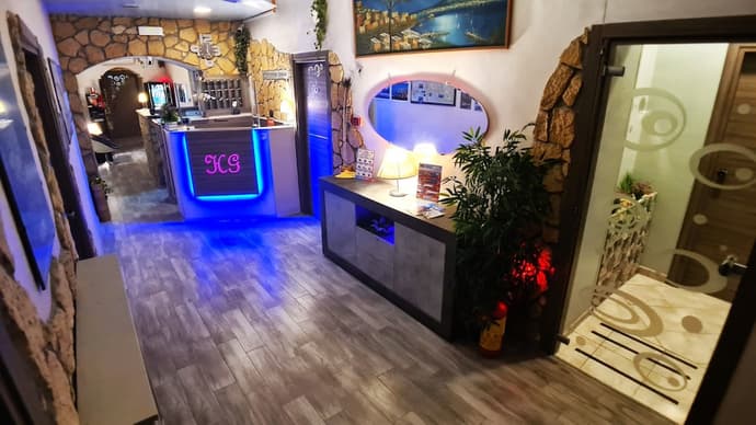 Hotel Ginevra, Primary image