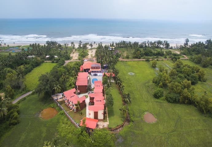 Sea Queen Beach Resort and Spa, Primary image