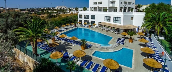 Apartamentos Turísticos Janelas do Mar