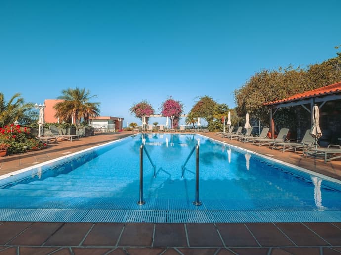 Hotel Ocean Gardens, Primary image