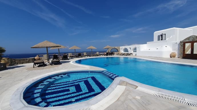 Gorgona Hotel, Primary image