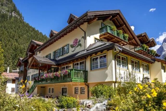 Hotel Villa Rosella, Primary image