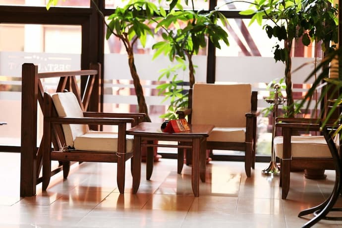 Hotel Premier, Primary image