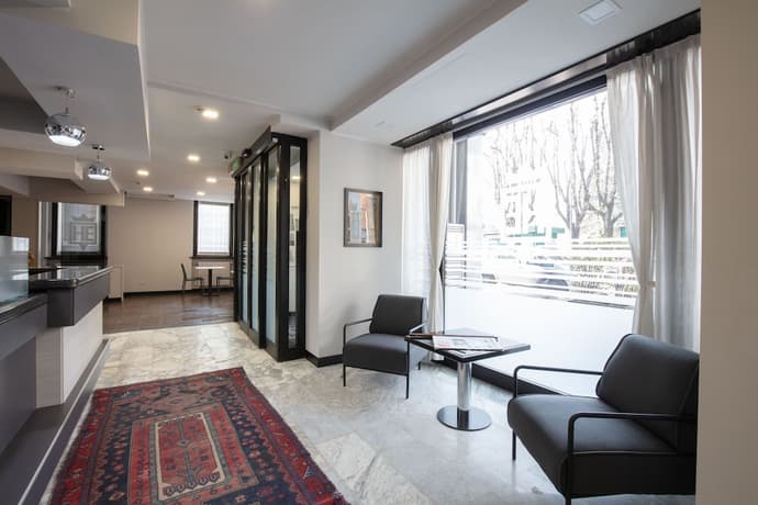 Hotel Esperia, Primary image