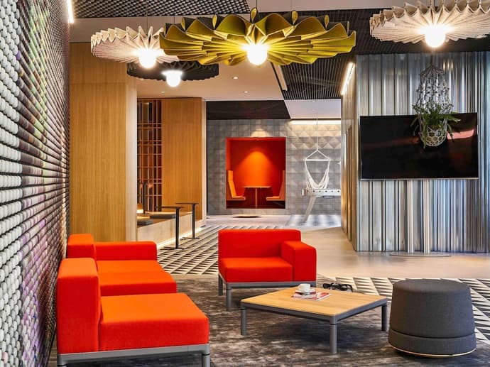 ibis Barcelona Glories 22