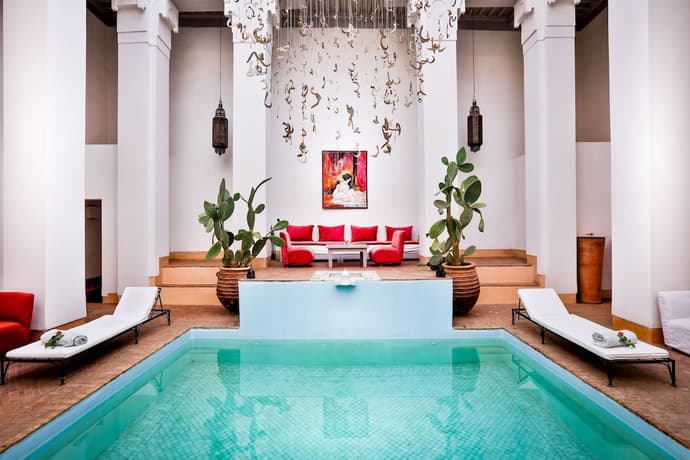 Riad Al Jazira, Primary image