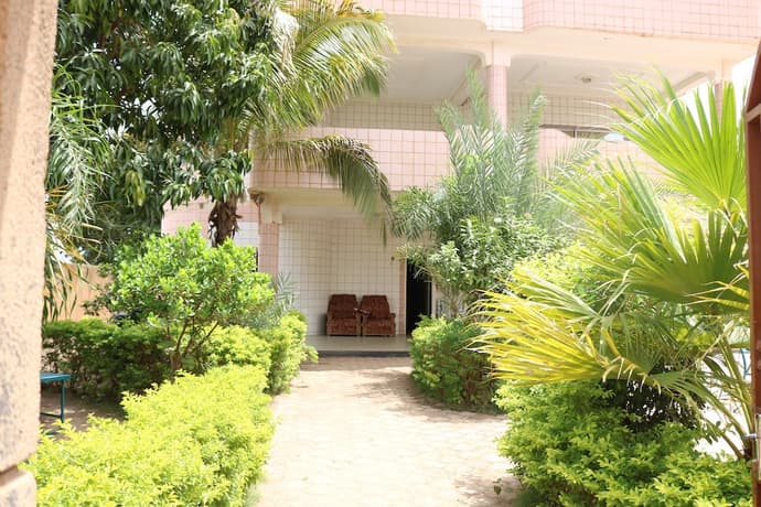 Residence Yipene, Primary image