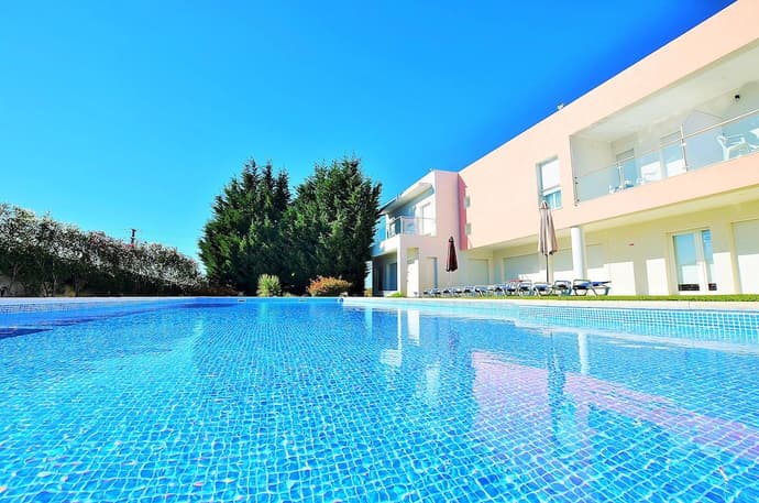 HILLTOP OASIS - Lisboa Oeiras