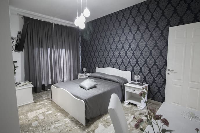 B&B Arena, Primary image