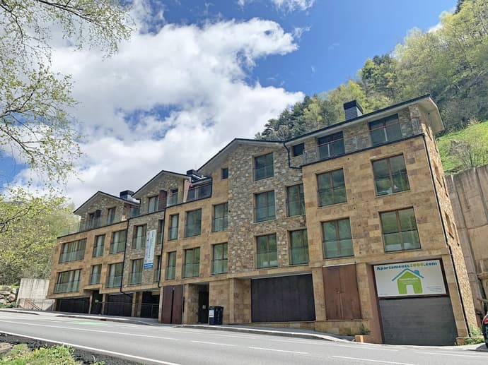 Apartamentos Llorts Ordino 3000
