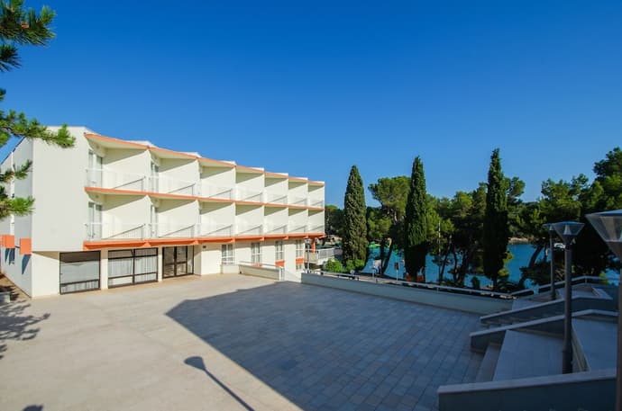 Centinera  Resort