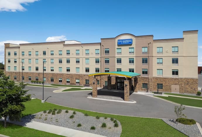 City Express by Marriott Denver Airport
