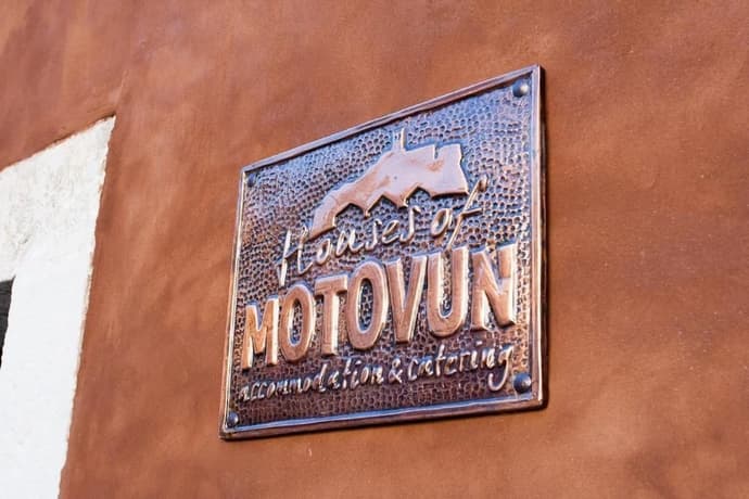 Houses of Motovun, Primary image