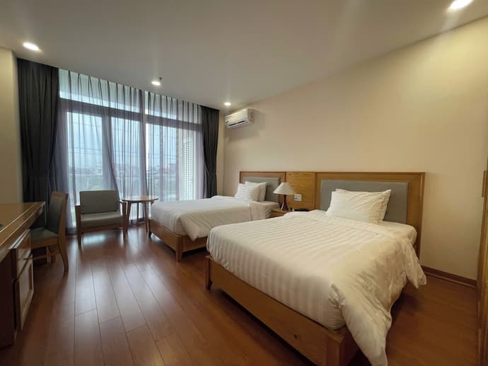 Sunflower International Village, Primary image