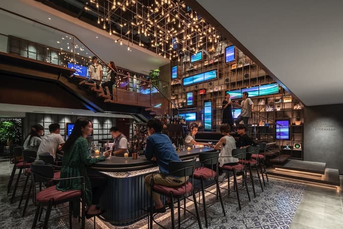 THE LIVELY FUKUOKA HAKATA, Primary image