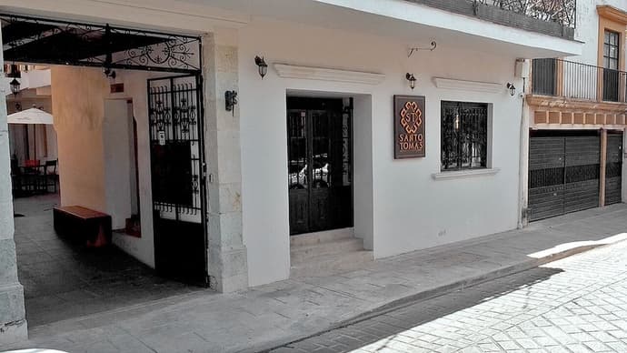 Hotel Casa Santo Tomás