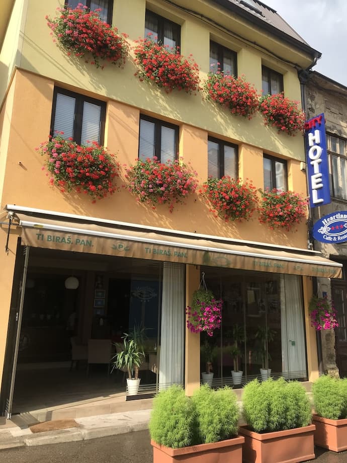 Heartland City Hotel