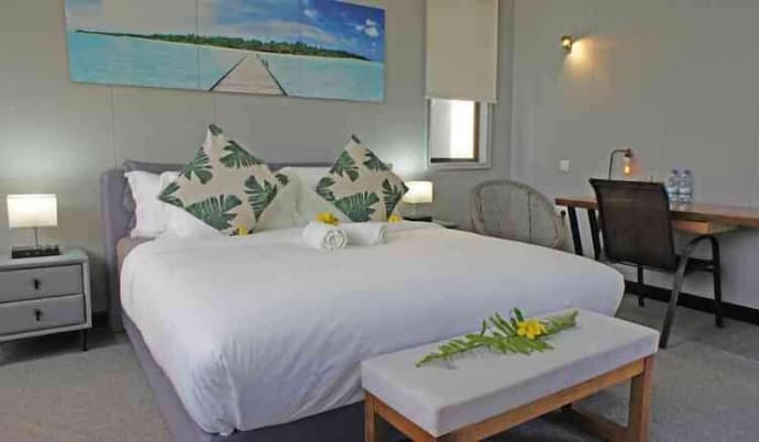 Blue Hill, Primary image