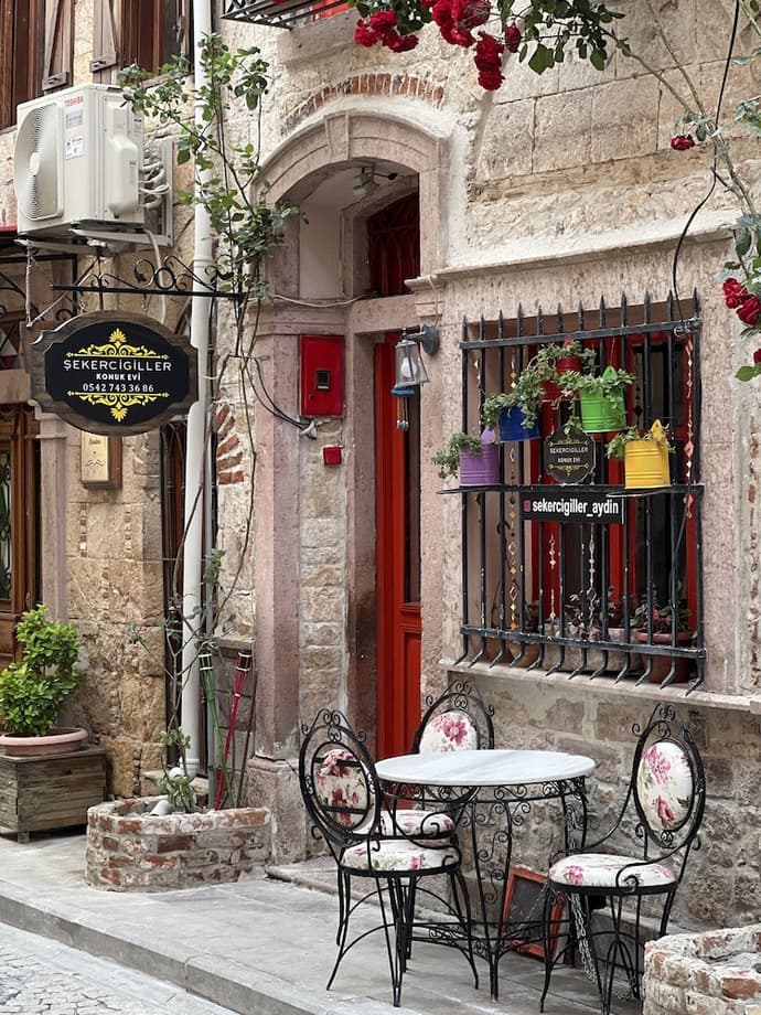 Sekercigiller Konuk Evi