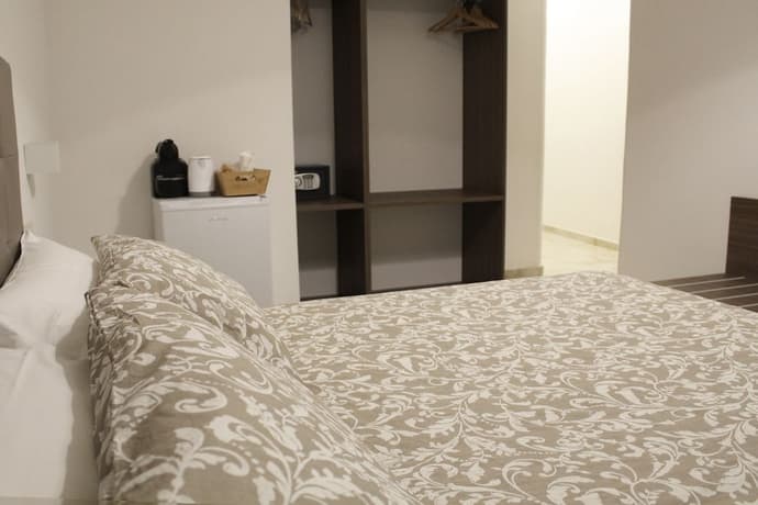 B&B Napolimilionaria 2, Primary image