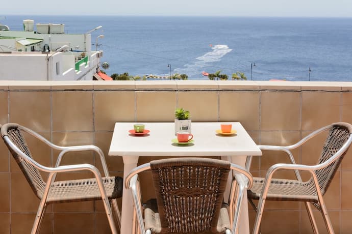 Pensión MAGEC, Primary image