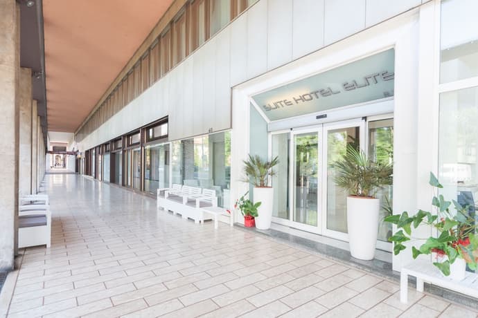 Suite Hotel Elite, Primary image