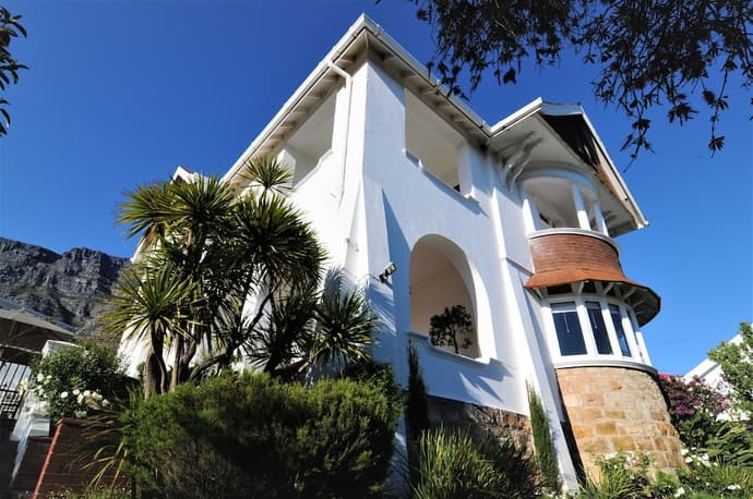 Abbey Manor Luxury Guesthouse, Primary image