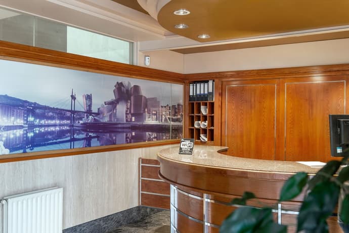 Hospedium Hotel Sky Blu Loiu