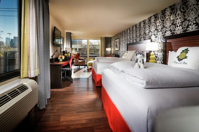 Staypineapple, The Maxwell Hotel, Seattle Center Seattle