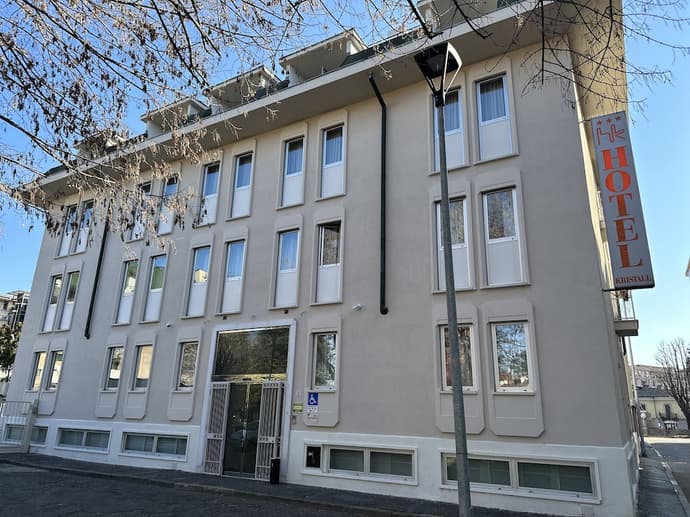 Hotel Kristall, Primary image