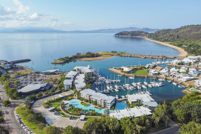 Peppers Blue on Blue, Primary image