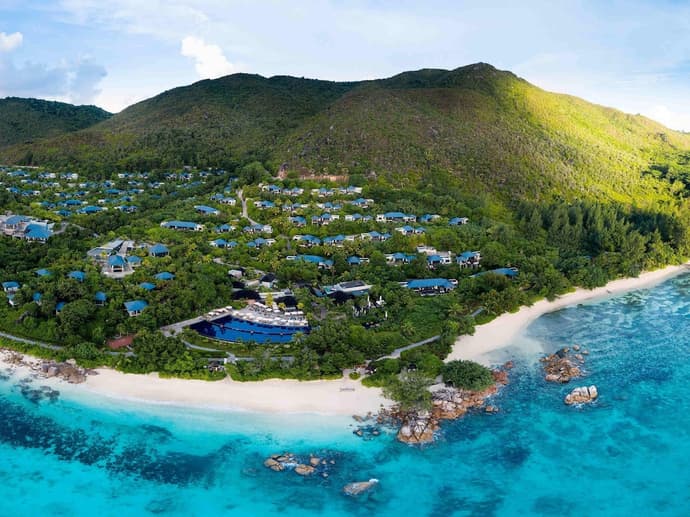 Raffles Seychelles, Primary image