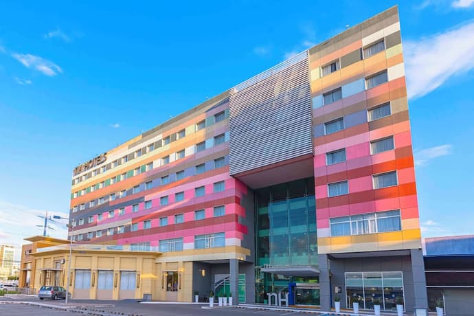 NH Queretaro, Primary image