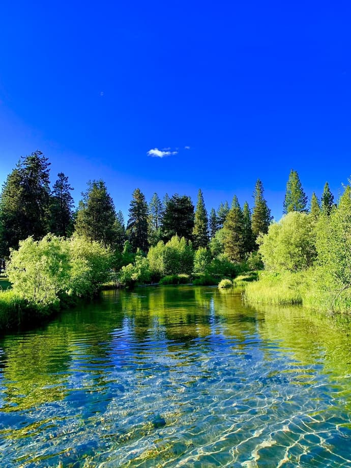 Crater Lake Resort, Primary image