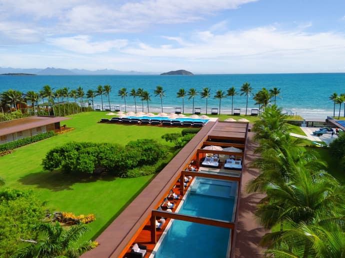 Zendaya Resort Beach Sport & Spa