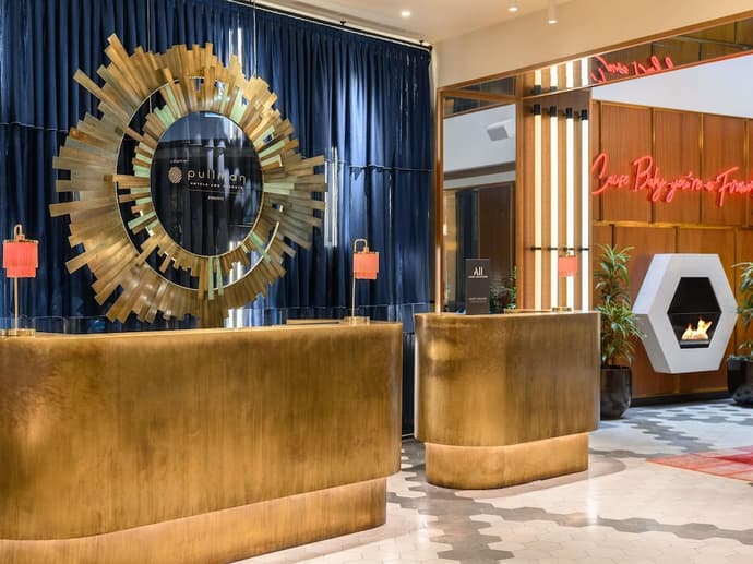 Pullman Budapest, Lobby