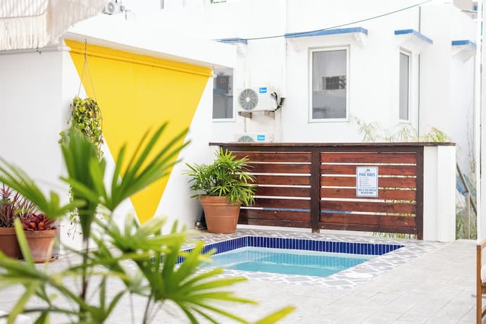 La Mona Loiza Apartments Complex